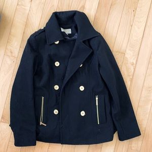 Heavy and warm Black Michael Kors Peacoat with Gold details